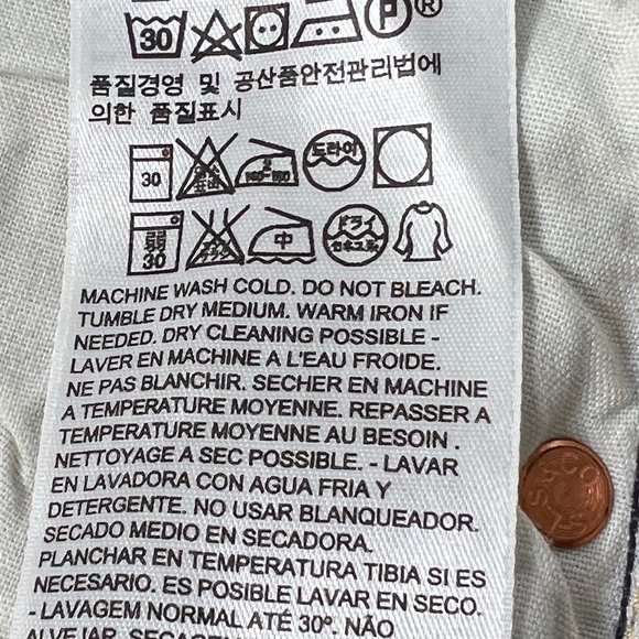 Levi's 501 Skinny Jeans Wear & Tear Wash Distressed Size 24 x 32 - Picture 8 of 15